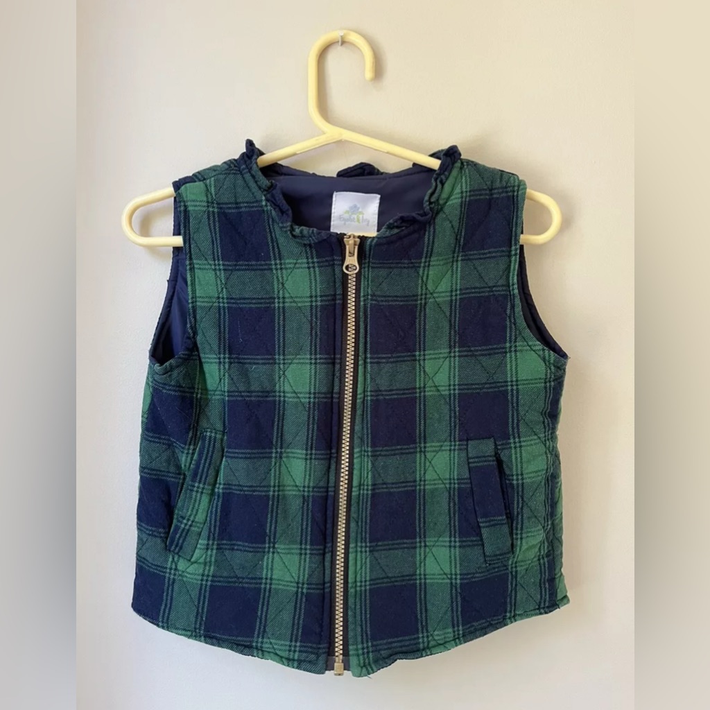 Eyelet And Ivy Girls Size 4 Tartan Vest